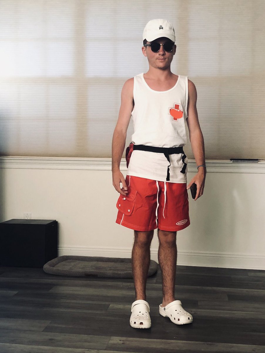 HolyRoyalFamily's tweet photo. We are most proud of #HRH #PrinceEthan #DukeOfWashington. Over the summer he chose to work part time at a water park putting to good use his recent #scout swimming #meritbadge. Within 2 weeks he has been credited with saving 2 #drowning #victims @boyscouts @GovRonDeSantis @AP 8ن https://t.co/hGO5y3V1c1