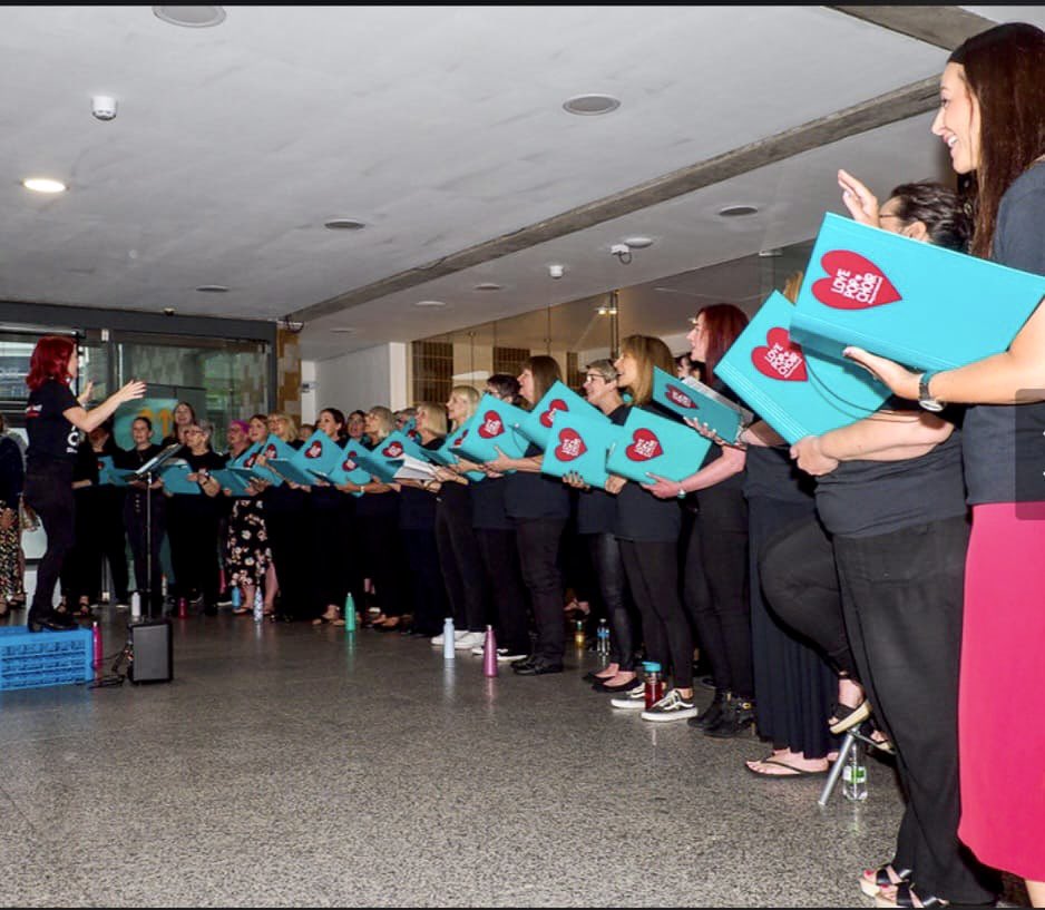 A privilege to sing at the British Transplant Games Gala. Seeing the transplant patients laughing, smiling, dancing, waving at us and generally enjoying life was so special! ❤️

Please donate:

leedshospitalscharity.enthuse.com/pf/love-pop-ch…

@WHBTG <a href="/LDShospcharity/">Leeds Hospitals Charity</a> <a href="/LeedsHospitals/">Leeds Teaching Hospitals</a> <a href="/Leeds_Childrens/">Leeds Children's Hospital</a>