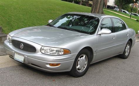 GrandpaNamedGus's tweet photo. I remember when cars weren’t pieces of trash. They really don’t make them like Bessie the Buick LeSabre anymore. Good luck getting those new rust buckets to last like a good ol LeSabre. #buick #lesabre #trash #gmc #liketheyusedto #car #Bessie https://t.co/5XeWyLLDLw