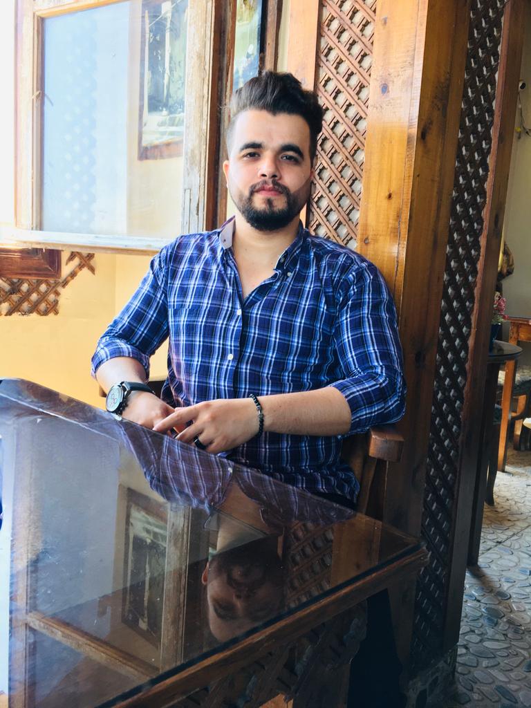 Islam15h's tweet photo. بعض الناس يريدون حدوث ذلك، والبعض يتمنى حدوثه، والبعض الآخر يعمل على تحقيقه؛ https://t.co/LzgMA2Hv2R