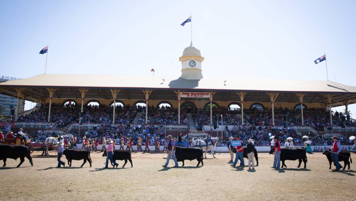 AgForceQLD's tweet photo. AgForce will be at the Ekka for its duration, with a site in the Agricultural Hall managed by elected representatives and staff. #ekka2022 #agforceqld #AgForceLife #agricuture #farmers #farming #farmlife 

https://t.co/H16AtemQZd https://t.co/l2MJDnJMKE
