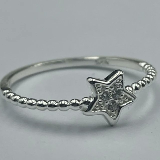 Mandy52458231's tweet photo. #925silver #taxcoguerrero #anillos #minimalist #paramujer https://t.co/b8Y6hbkT6k