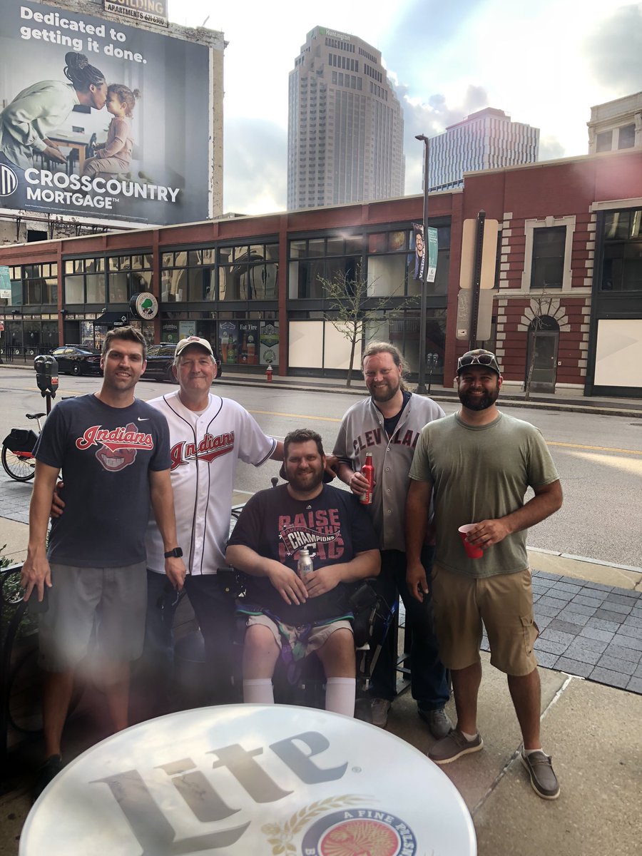 AmyTurson's tweet photo. Love my boys!!!!! #AlwaysGoTribe https://t.co/fHl0377vBB