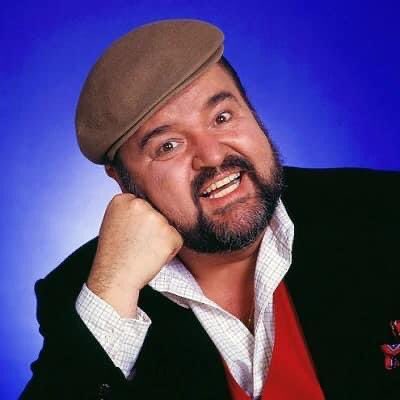 Happy heavenly birthday to funny man Dom DeLuise, born on this day in 1933. 