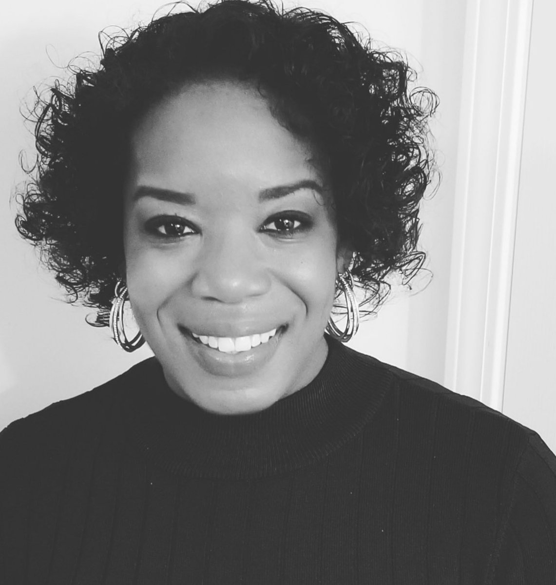 Welcome Ms. Freeman (2nd Grade) 

My name is Shirlene Freeman and I'm a native of Ahoskie, North Carolina.  I'm a proud graduate of North Carolina Agricultural and Technical State University. I believe my purpose in life is to be of service to others.

Welcome Home!