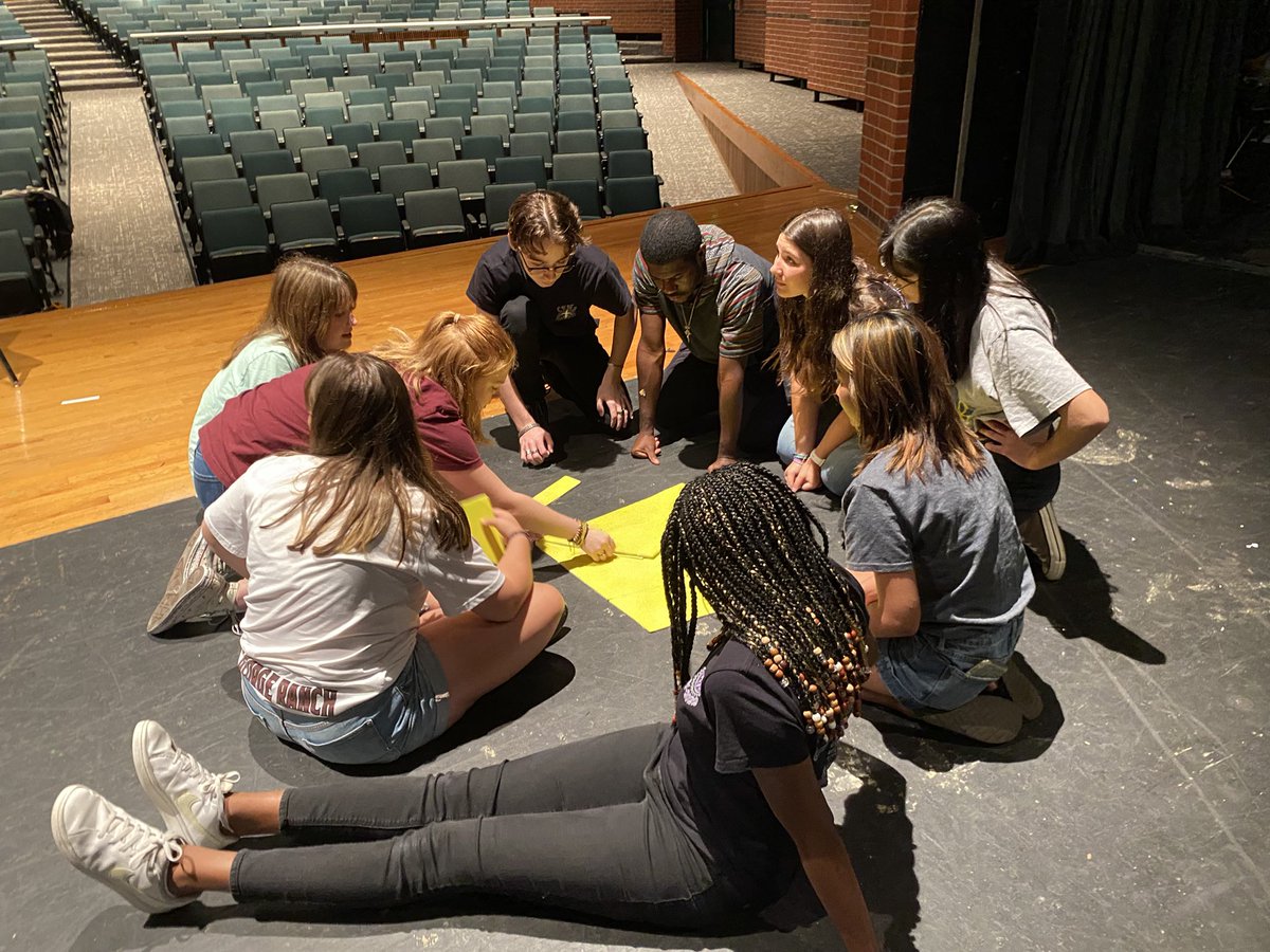 FosterTheater's tweet photo. Amazing day of leadership training for @FosterTheater @TRHSDrama @Longhorn_Player @TerryTheatre @ChargerTheatre student leaders with the one and only amazing @mandyjoconner! LCISD Theater Leaders are ready for an amazing school year! @LamarConsPVA https://t.co/IFvyytrDpn