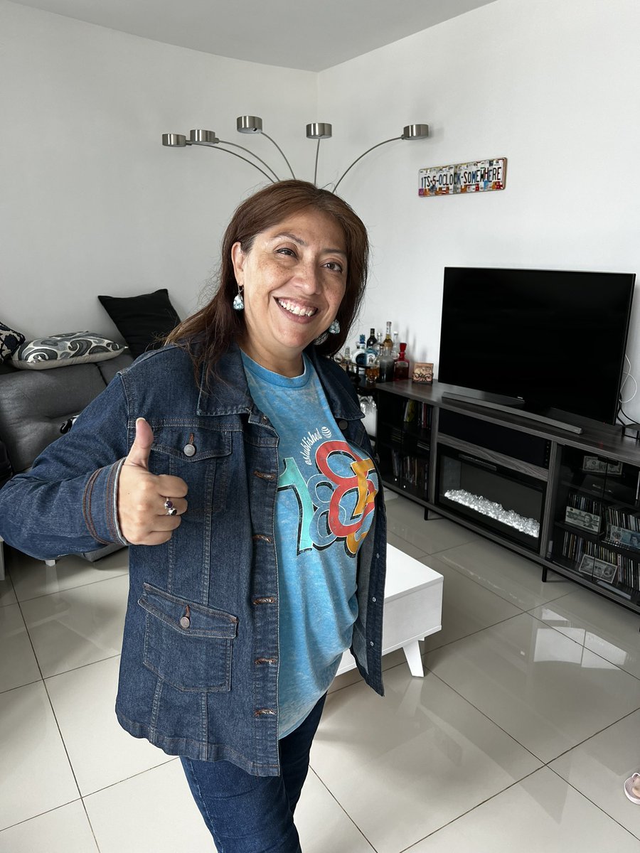 Kelita_cool's tweet photo. Soooo proud to be part of this #ATTtastic company and celebrate our pride with my family
@CollectionsMX https://t.co/ALjxPcSeVm
