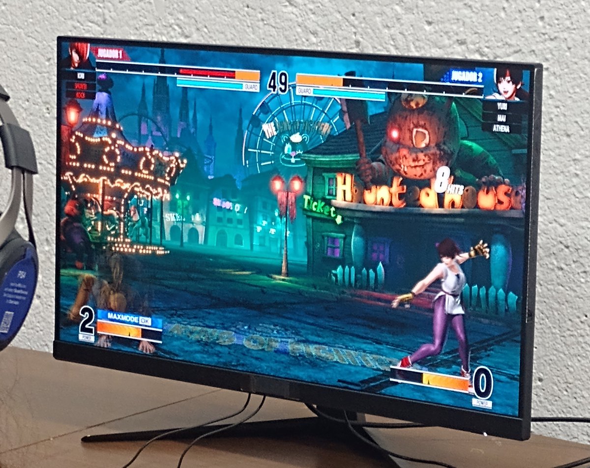 KL_Alcazar's tweet photo. Qué puedo decir del #KofChallenge IV...
¡La pasé súper los 2 días, el lv de los competidores estuvo de maravilla y el ambiente muy divertido!
Pero lo que más me gustó fue conocer a @Khriz___ en persona y poder platicar. Khriz, ¡eres genial! 😭✨💖 ¡Espero vernos el próximo año! https://t.co/BV2NIPF5YX