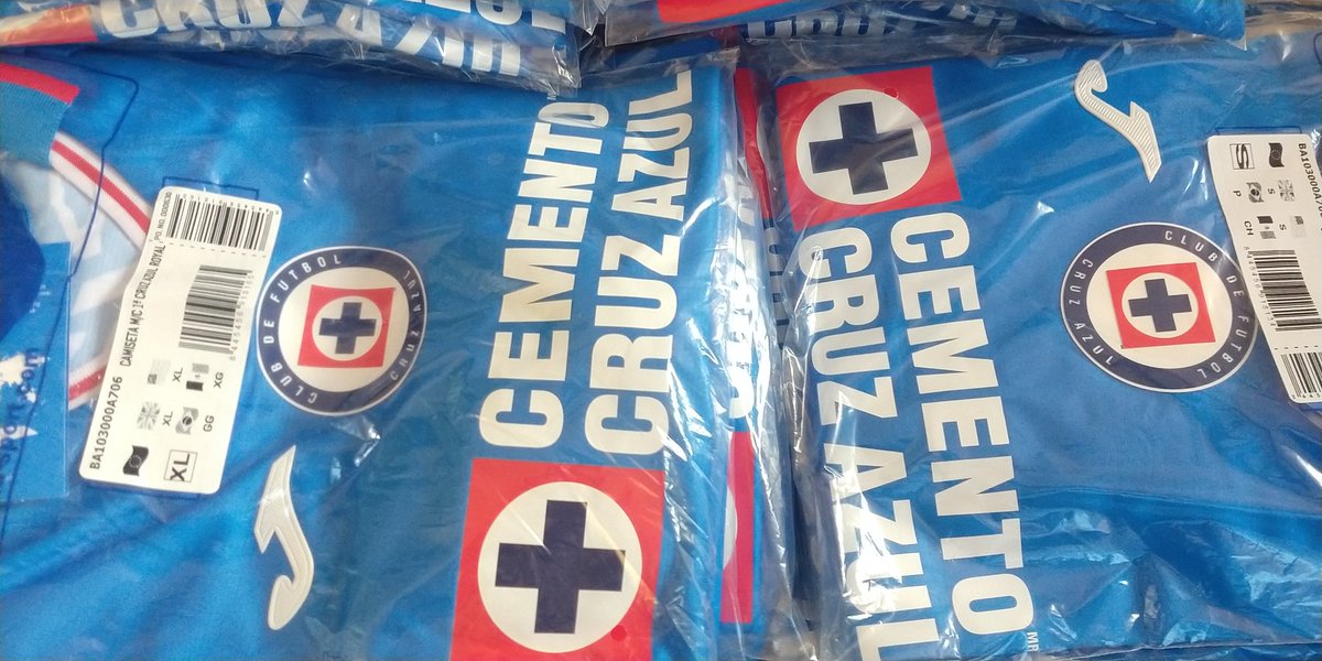 SportsSerrano's tweet photo. Jersey original Cruz Azul 22-23, el más buscado, el más hermoso, Joma ahora sí se lució con el diseño, entregamos en CDMX sin costo extra, entregas personales y venta en línea: https://t.co/SRIkS00NjD  aceptamos pagos con paypal, Oxxo, compra segura https://t.co/6Ds6xQITDJ
