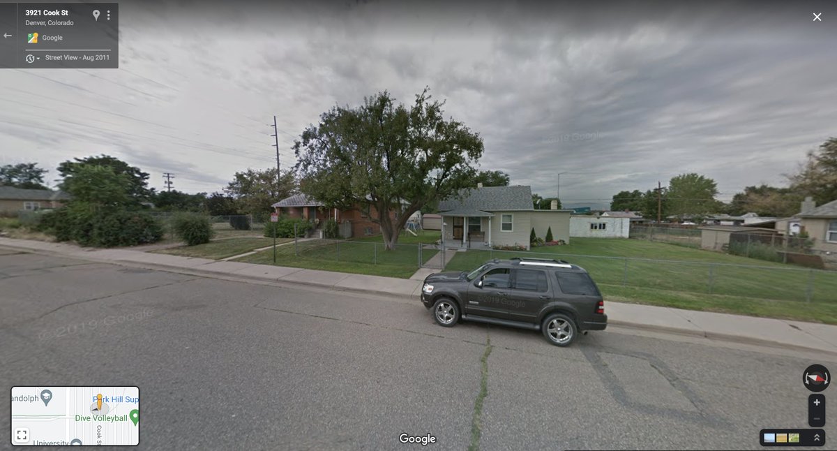 BuildUpDenver's tweet photo. Cook St and 39th Ave, #Denver 80205 - 10 rowhomes replace two SU homes w/n blocks of the new 39th Ave Greenway and an 11 minute walk to the A line at 40th and Colorado. 10 garage spots, homes around 1500 sq ft each #BuildupDenver https://t.co/iwiAXwVLak