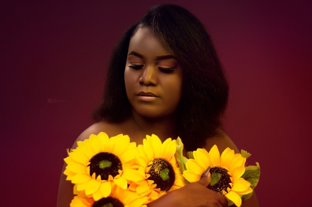 samphotography2's tweet photo. Bloom

#melanin #blackgirlmagic #melaninpoppin #nature #love #naturalhair #beauty #fashion #blackexcellence #blackwomen #explore #blacklove #blackgirlsrock #blackisbeautiful #black #model #blacklivesmatter #melaninmagic #photography #sneakers #melaninque… https://t.co/PIN6BoH3bj https://t.co/dcy1ZdupYZ