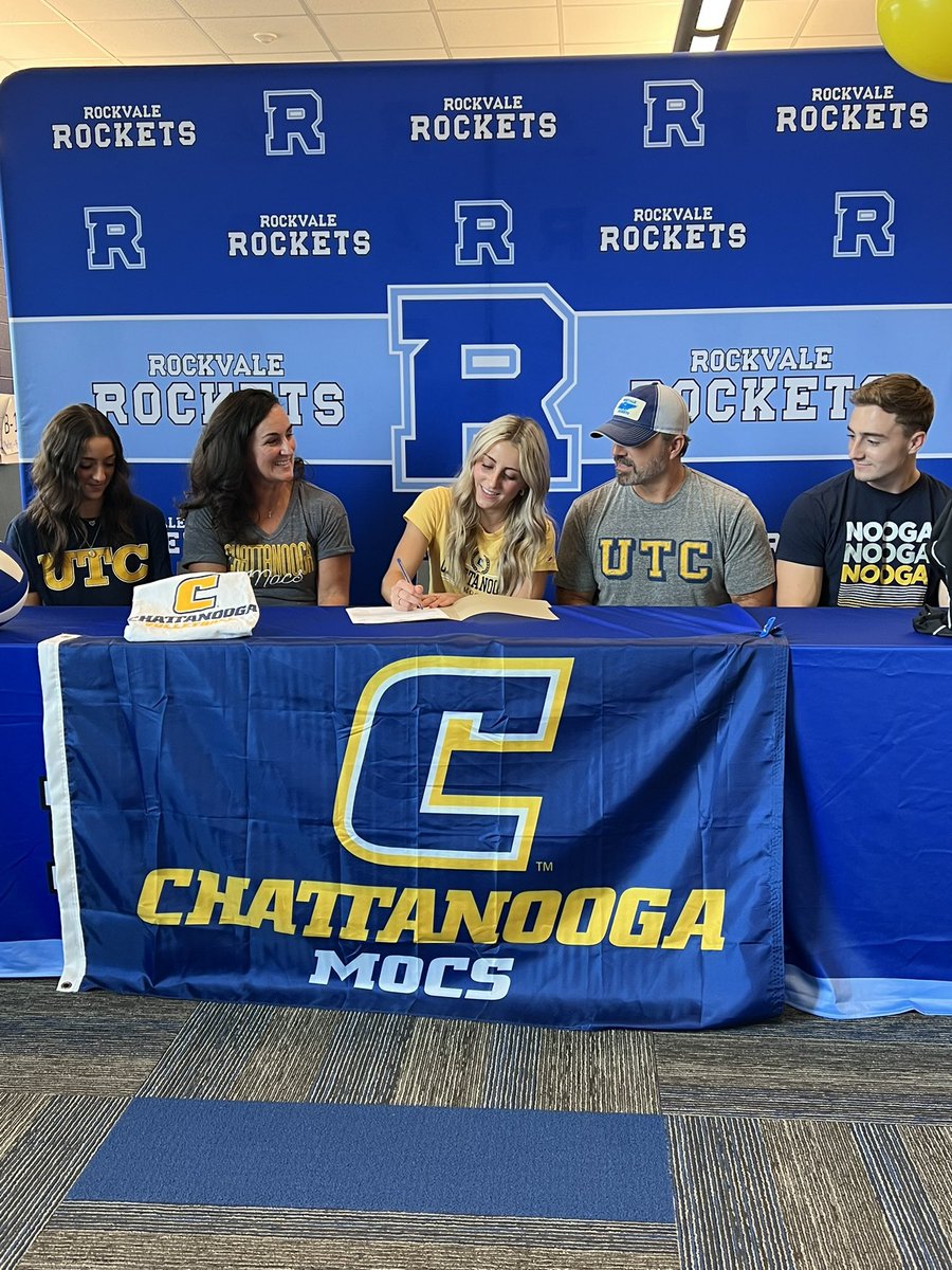 Rockvale_VB's tweet photo. CONGRATULATIONS @couch_cassidy !!! Our programs first signee. We are so proud of you! You will be so missed 💙 https://t.co/w5JCCsDmdY
