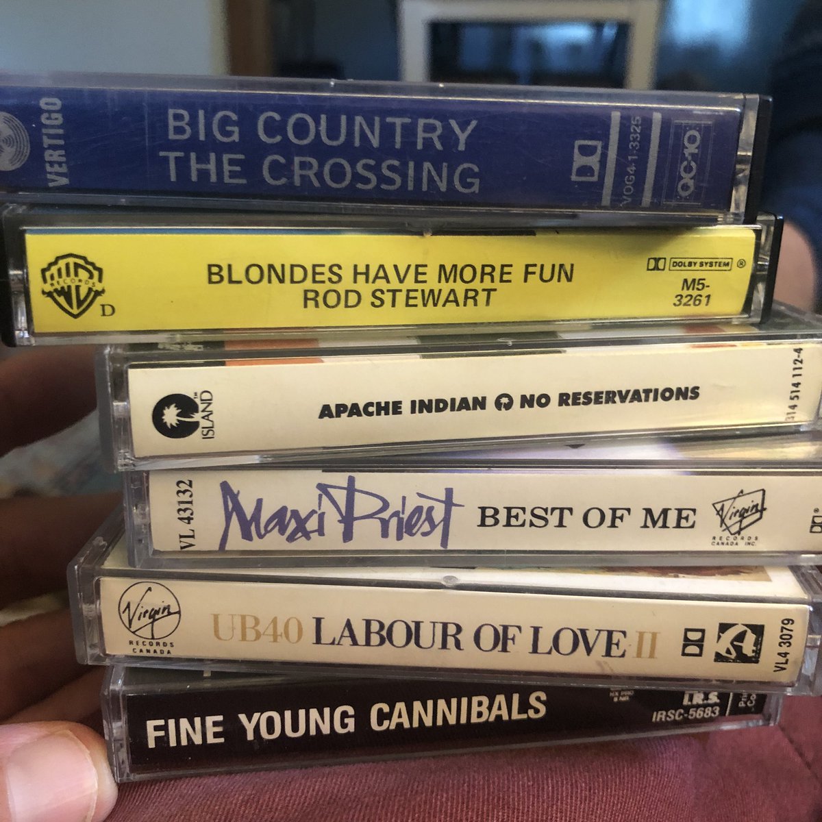 MarcAlexSkully's tweet photo. Can't beat getting a whole bunch of cassettes for 25 cents (!) each at your local record shop - picked up so many old/forgotten favourites #HamOnt #RevolutionRecords #Eighties #Cassettes #UB40 #BigCountry #MaxiPriest #ShabbaRanks #RodStewart #TheBeautifulSouth #TheIcicleWorks https://t.co/ILGDUk5i8a