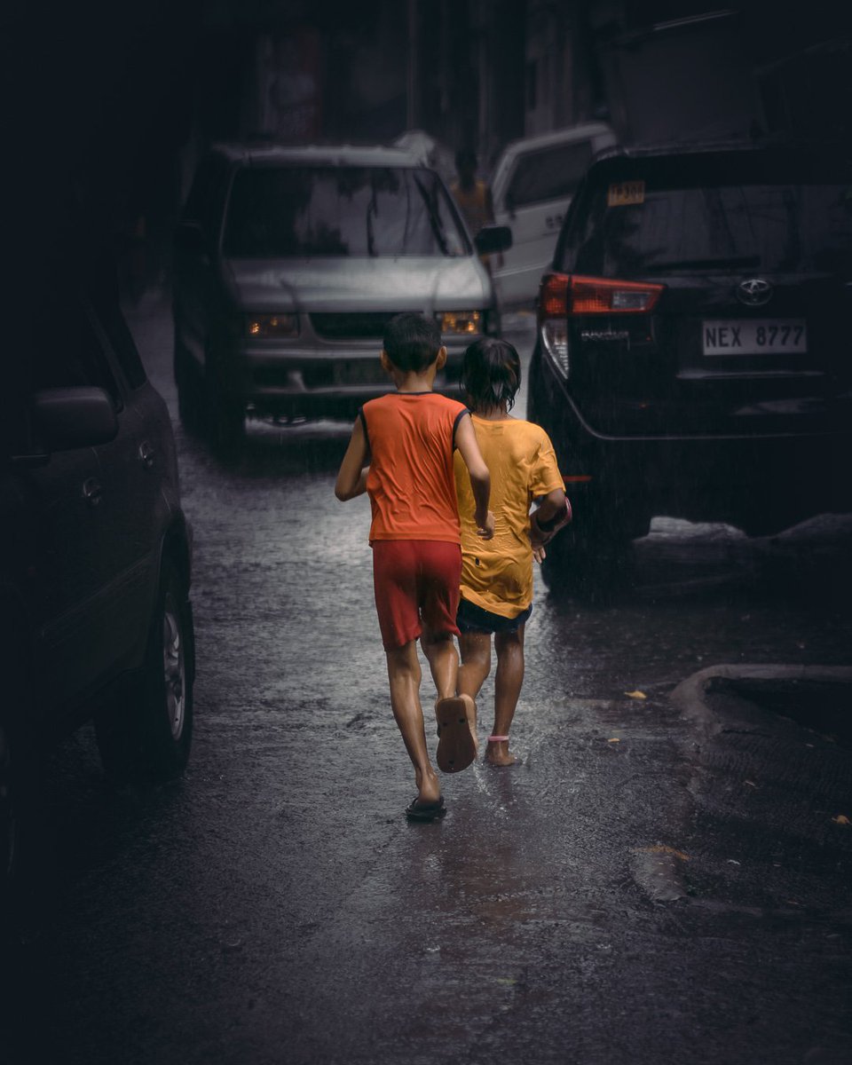 streetphotoph's tweet photo. Street Photography
#streetphoto #streetphotography #streetphotographer #SonyAlpha #streetsofmanila #sonyalphaph https://t.co/KZzvCUT4iL