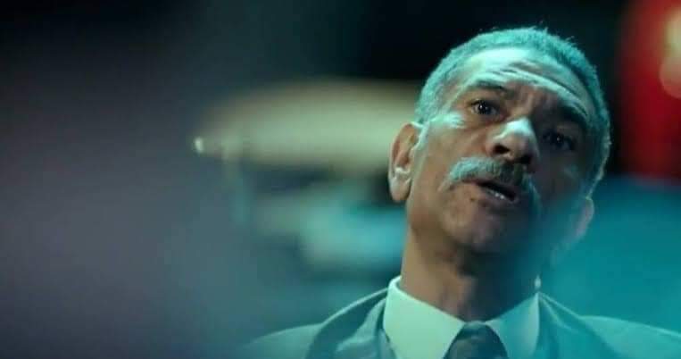 - مبعرفش استخسر في نفسي حاجة طالما معايا فلوس وده مخليني مش معايا فلوس ..