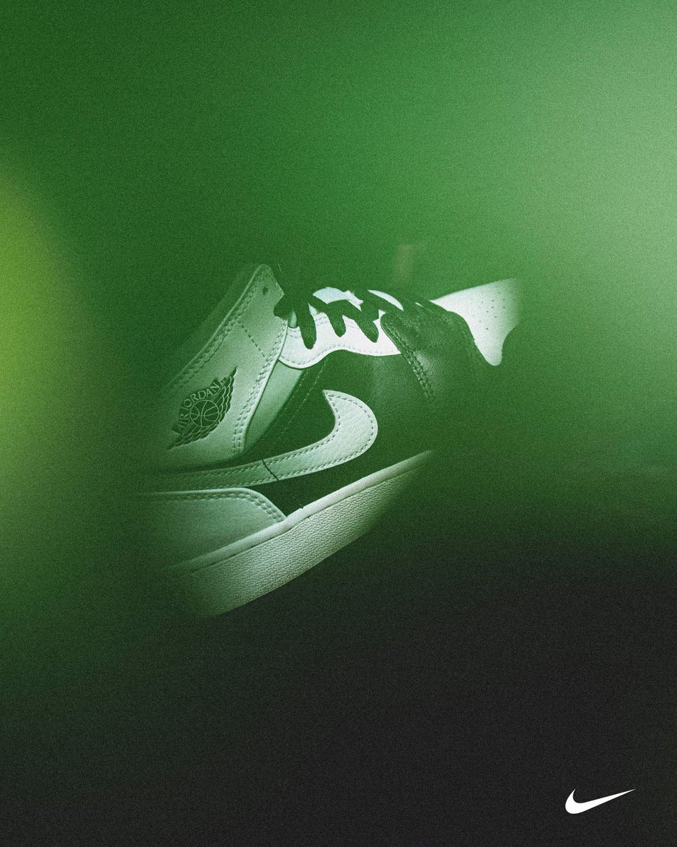 fyeddd's tweet image. Un peu tard mais je voulais vous montrer mes photos des jordan 1 mid