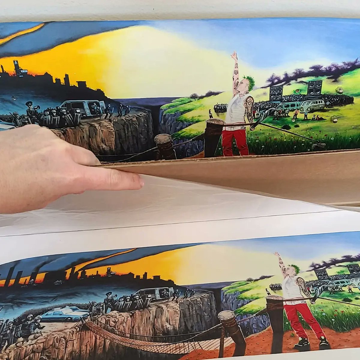 MissViolateher's tweet photo. The Jilted Skateboard Prints are available NOW! Link in bio. Limited run of 25 with 50% of the profits of each sale being donated to @MusiCares 
#theprodigy #SuicideAwareness #ripkeithflint #customskateboard https://t.co/oJwWe6Hsqm
