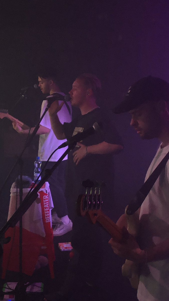 the only thing I am proud of on that night is that picture and i even didn’t take it, thank you quebonafide #OTPSummerTour