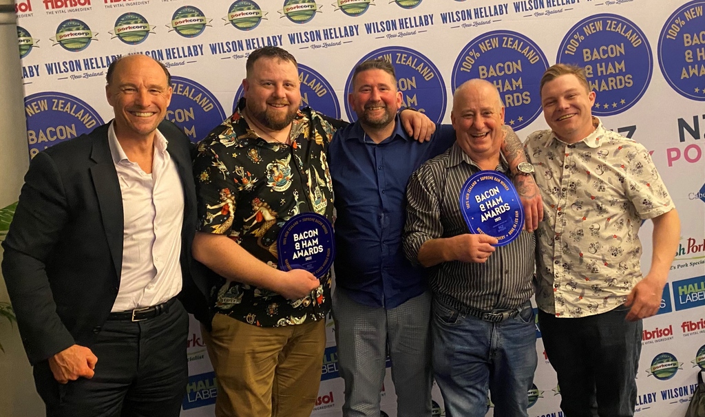 hally_labels's tweet photo. We were pleased to be back supporting 100% New Zealand Bacon and Ham Awards as a gold sponsors, and the official medal label supplier, of the awards. Congratulations to all the medal winners! 
Check out our blog for the full post and gallery 👇️   ⁠

https://t.co/FlzltyYV3Z https://t.co/yTKgX0G2wq