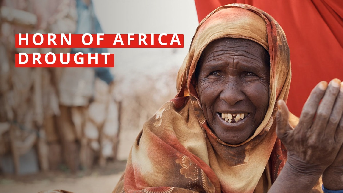 shelterboxusa's tweet photo. 🚨 The Horn of Africa is facing its worst drought in more than 40 years, and has displaced almost 1 million people as they desperately search for food and water.

𝗦𝗵𝗲𝗹𝘁𝗲𝗿𝗕𝗼𝘅 𝗶𝘀 𝗿𝗲𝘀𝗽𝗼𝗻𝗱𝗶𝗻𝗴. Visit https://t.co/DRsKgnQ0D5  to learn more. https://t.co/Rm87P8e6dp