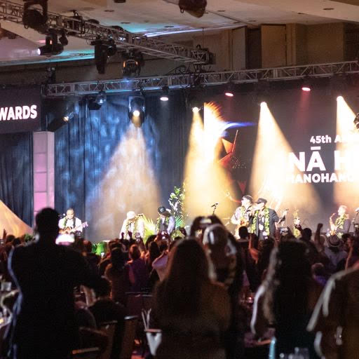Hawaii Stage & Lighting tweet media
