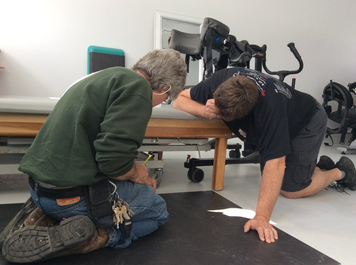 FswcQuebec's tweet photo. #BehindTheScenes 

Our engineering team works hard behind the scenes to improve our equipment and facilities. Daniel has been one of our loyal #volunteers since 2019 and Sylvain is one of our major #donors. Both have helped tremendously in the opening of the centre. Thank you! https://t.co/dcST5cQIUz