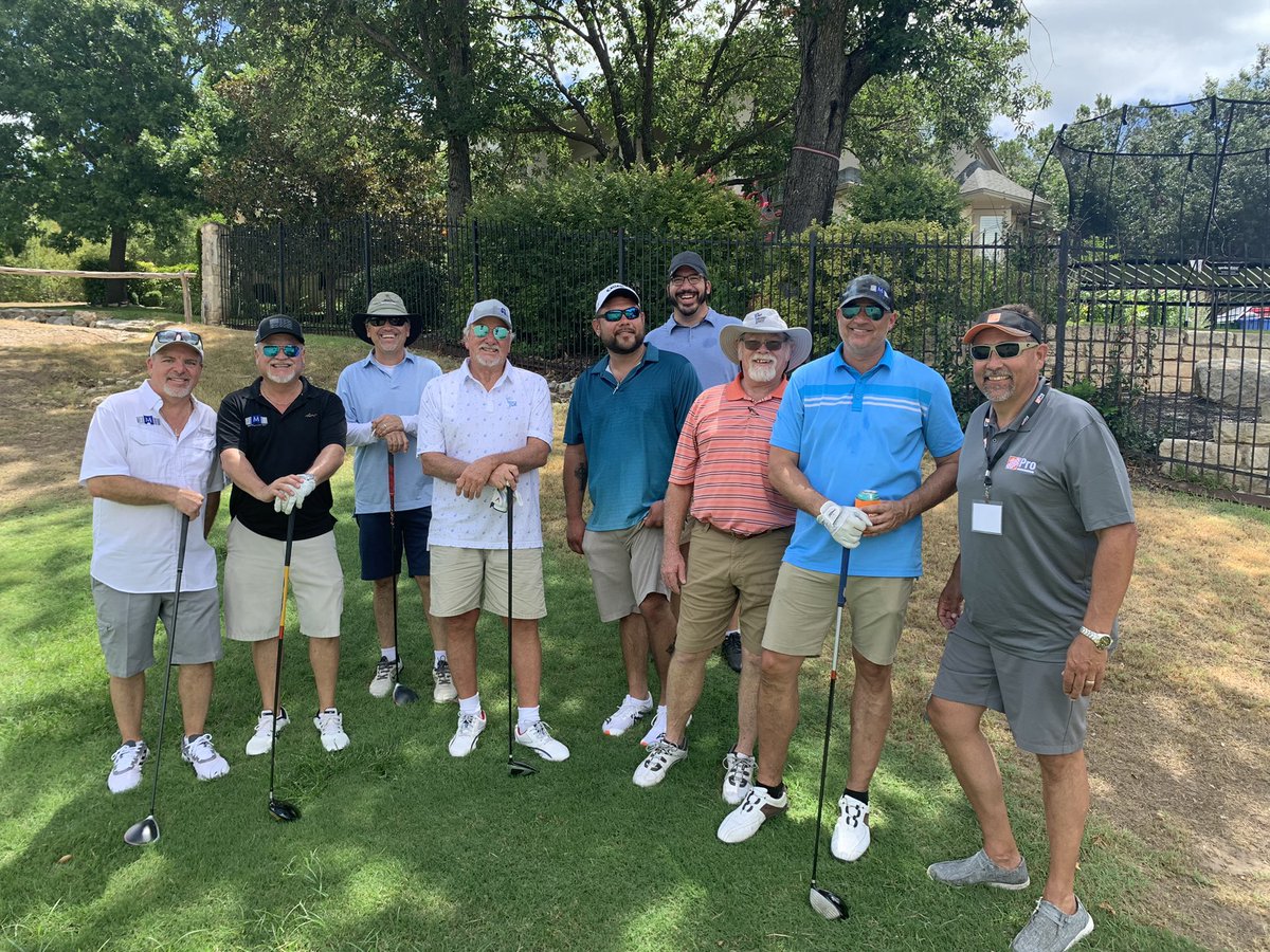 mica_kimberly's tweet photo. Gulf Region Pro Managed Account Event today in Austin!!! Thank you to our customers who came out and played golf!! @THDchuck @FrankBlakePro @LVancantfort @rayhinthdpro https://t.co/7oJfzGBbEx