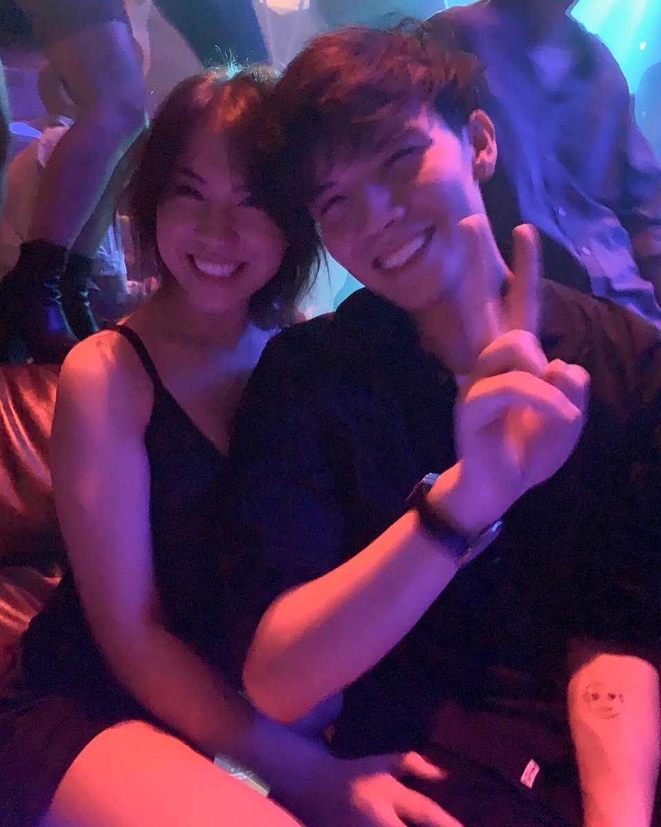 ItzMasayoshi's tweet photo. happy national girlfriend day 🦖 💨 https://t.co/CnkKedloVB