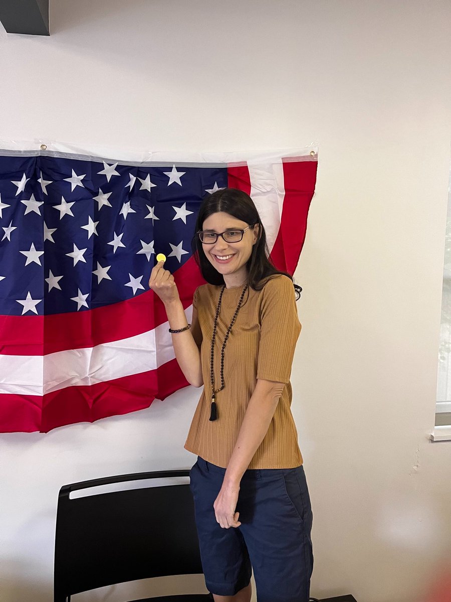 LPOhio's tweet photo. We're handing out "End the Fed" chocolate gold coins for those participating in our ex-comm elections. AKA "Bite Coins". #EndTheFed #LPOhio #Bitecoins https://t.co/7Bm1JFh4Aw