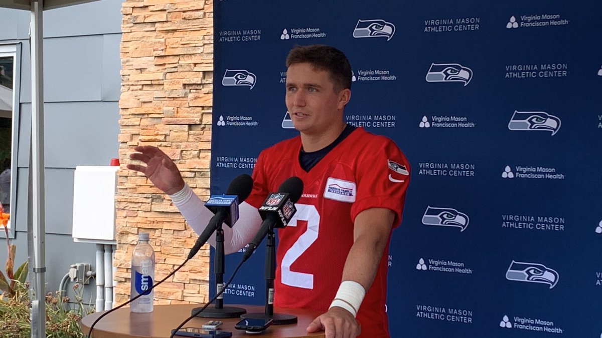 Drew Lock asked if he’d thrown to DK Metcalf much before the WR ended his hold-in and signed his new deal Friday: “Yeah, I did. We got together. I’m not a huge show-that-I’m-working guy on social media. You just better assume that I am.

“Because I am.”