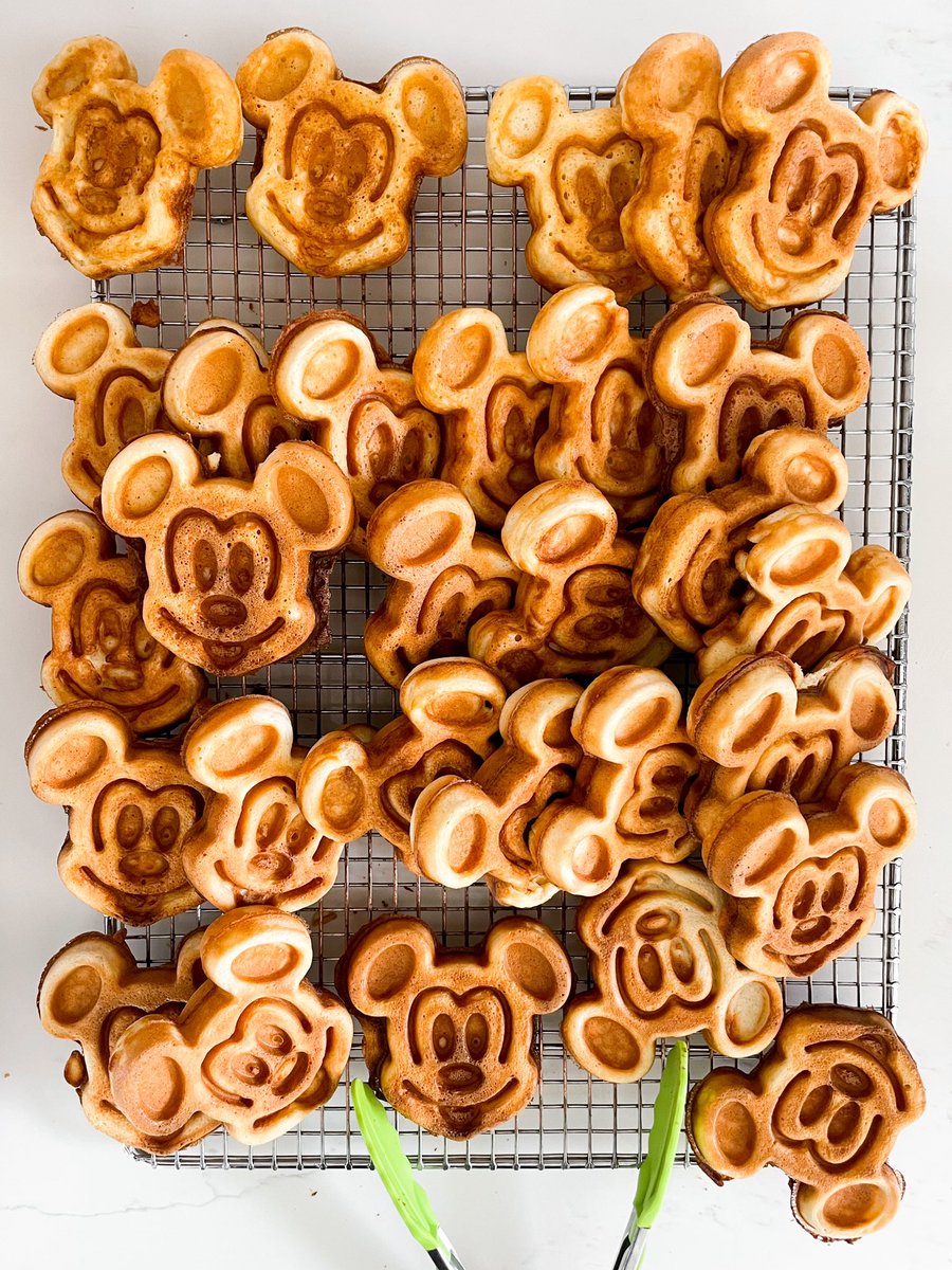 This is what happens when I have lots of leftover sourdough starter 🤷‍♀️ #mickeyshapedfood