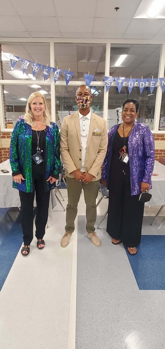 Flippen Elementary (@fle_hcs) on Twitter photo We had a #FlippenFabulous Open House. Thanks for helping out Dr. Clayton-Brookes! <a href="/GaDOE_LLS/">OLD HANDLE @GaDOE_LLS</a> <a href="/HenryCountyBOE/">Henry County Schools</a> We had a #FlippenFabulous Open House. Thanks for helping out Dr. Clayton-Brookes! <a href="/GaDOE_LLS/">OLD HANDLE @GaDOE_LLS</a> <a href="/HenryCountyBOE/">Henry County Schools</a>
