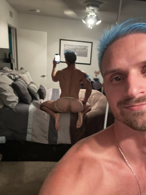 Feel like something is missing from this picture? Any ideas? ?

#jockstrap #gayboy #muscle #tattoos #fetish