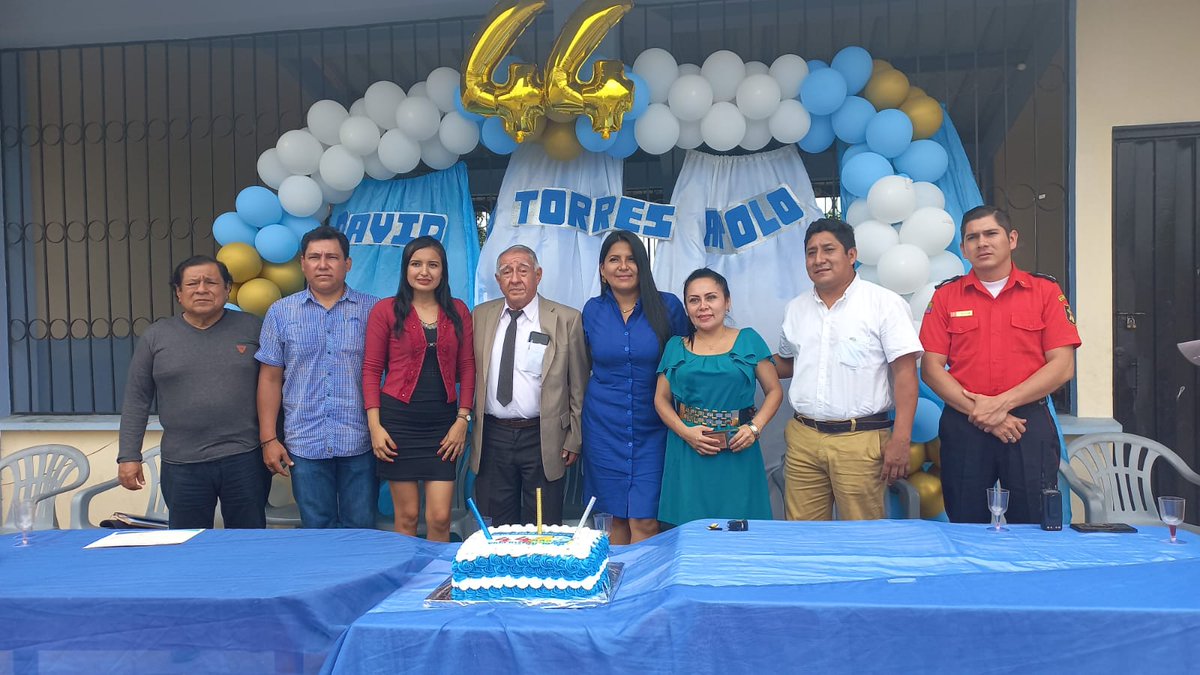 ByronAToledoC's tweet photo. Asistimos a Sesión Solemne de la Escuela de Educación Básica David de Jesús Torres Apolo al conmemorar sus  44 años de Fundación, Institución Educativa que acoge en la actualidad 23 Estudiantes
#Distrito07D06Educación
@camiloaep https://t.co/rqlALaBUnW