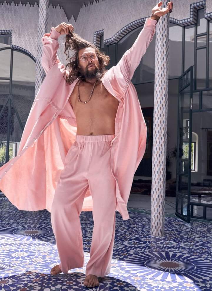 Happy Birthday to Jason Momoa who turns 43 today! 
