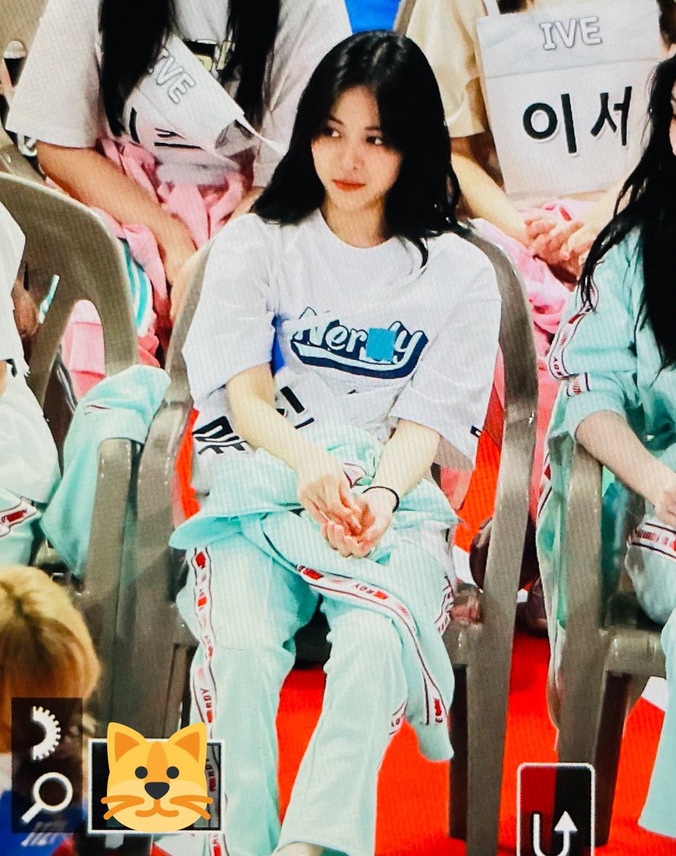TohellWithYall's tweet photo. Everybody say thank you Shin Ryujin. https://t.co/TounqJEUcw
