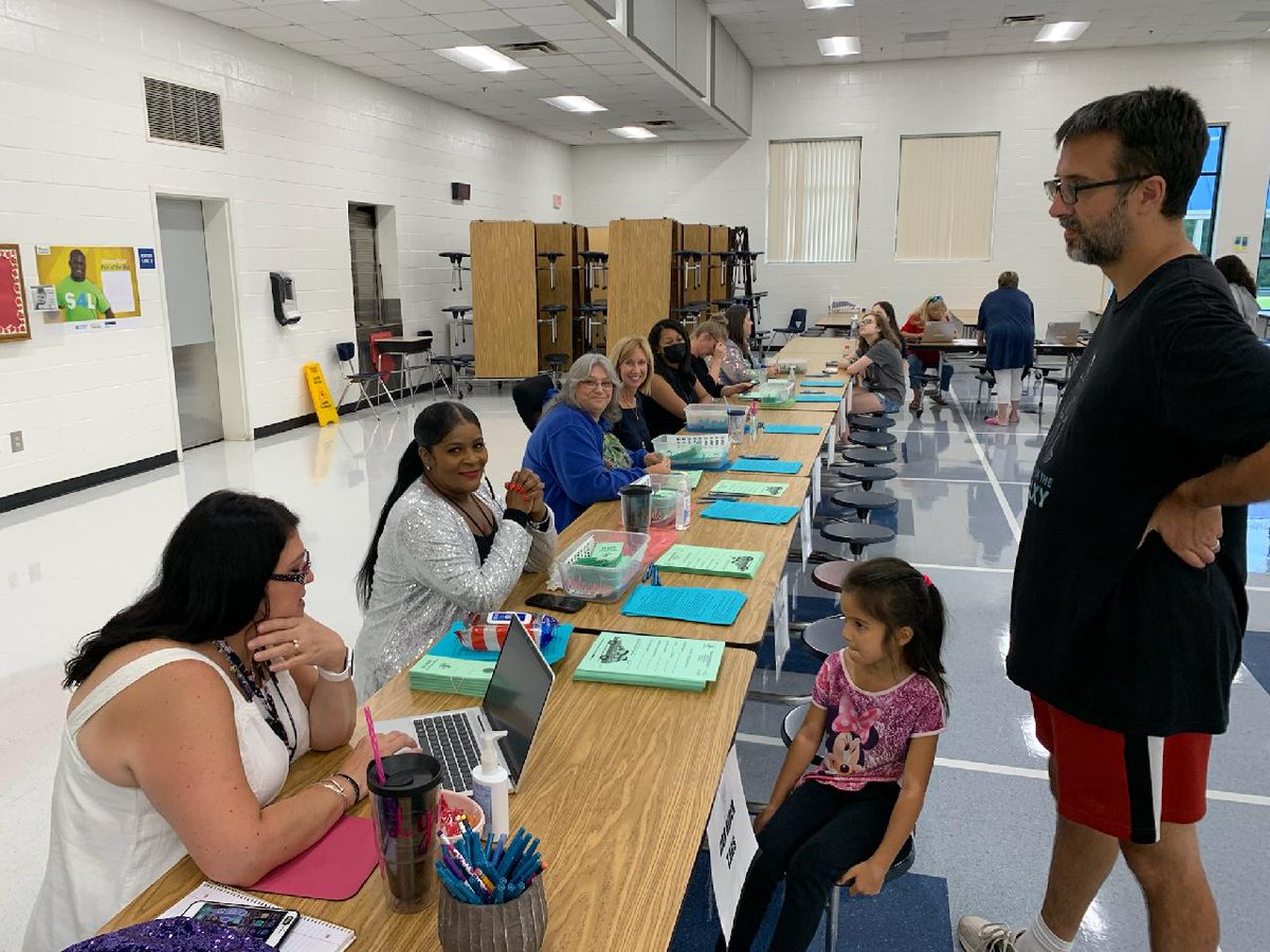 Flippen Elementary (@fle_hcs) on Twitter photo Thank you to our #FlippenFabulous office staff and others who helped take care of transportation needs tonight at Open House. <a href="/HenryCountyBOE/">Henry County Schools</a> Thank you to our #FlippenFabulous office staff and others who helped take care of transportation needs tonight at Open House. <a href="/HenryCountyBOE/">Henry County Schools</a>