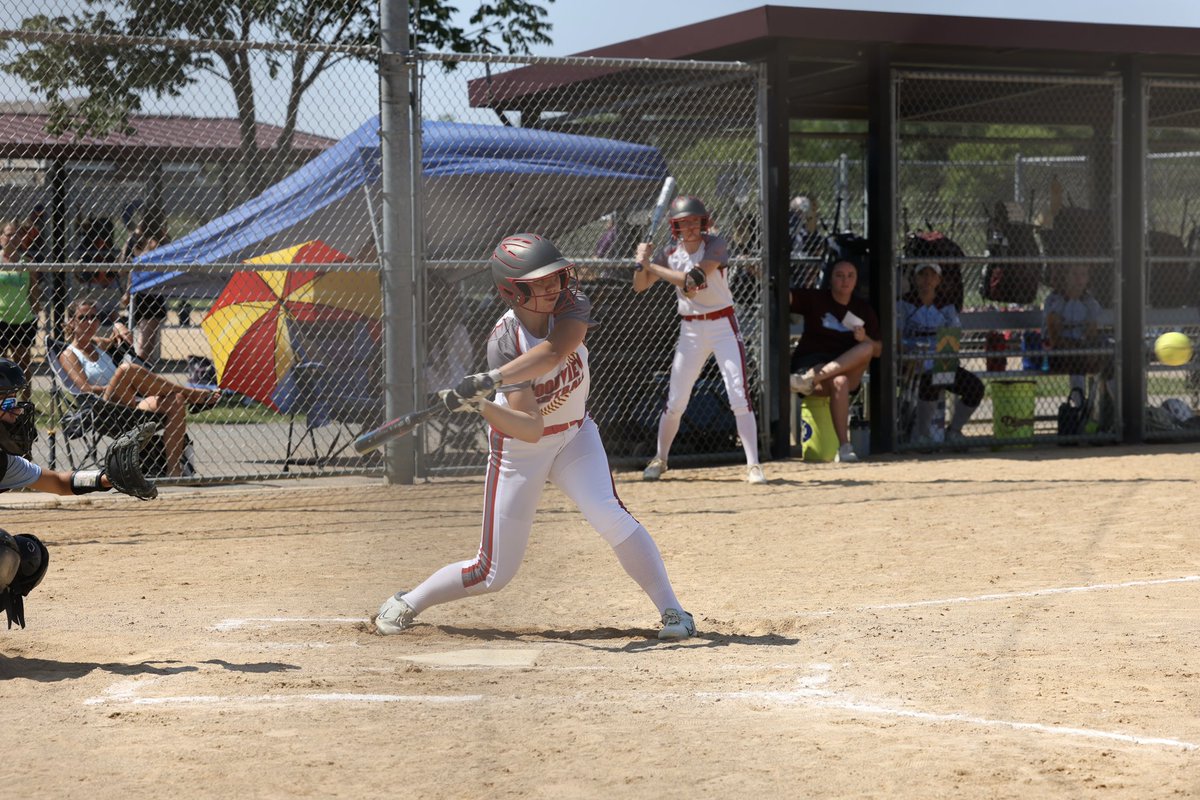bmstorf's tweet photo. So grateful for the opportunity Goodview Sandlot Fastpitch gave Jensyn to play on their 16U travel team this summer!  GREAT experience!  GREAT group of girls/families and AMAZING coaches!  The pitching at these tournaments was incredible and Jensyn has never hit against (1/4) https://t.co/0ohlHAdOg1