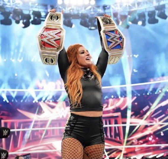 Becky Lynch Blasts Roman Reigns For Irregular WWE Appearances In 2022 1