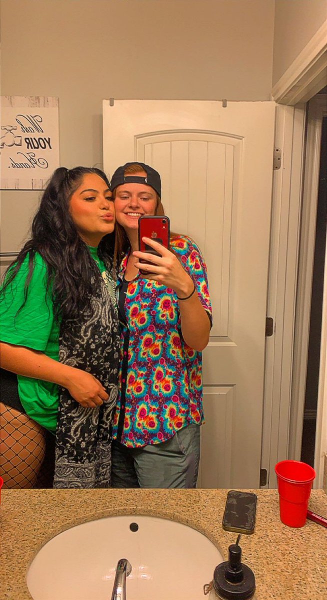 kbaileypl's tweet photo. happy national girlfriend day to my sunshineeee💕 https://t.co/mXtfDBtqNr