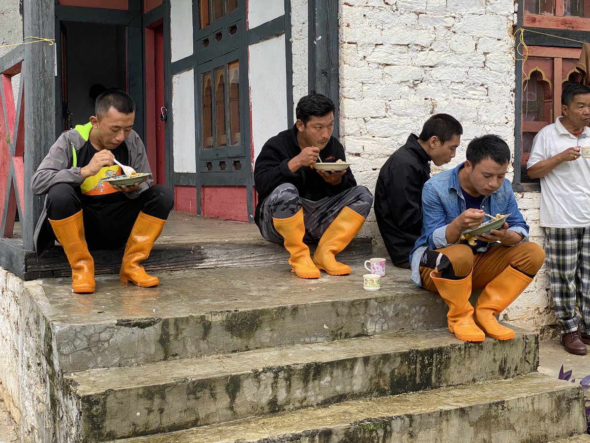 sangaykhandu's tweet photo. Breakfast in Phegpari - destination Thungkar with team South Tashigang #NADPM #desuung #Bhutan https://t.co/t4P5CsKAkh