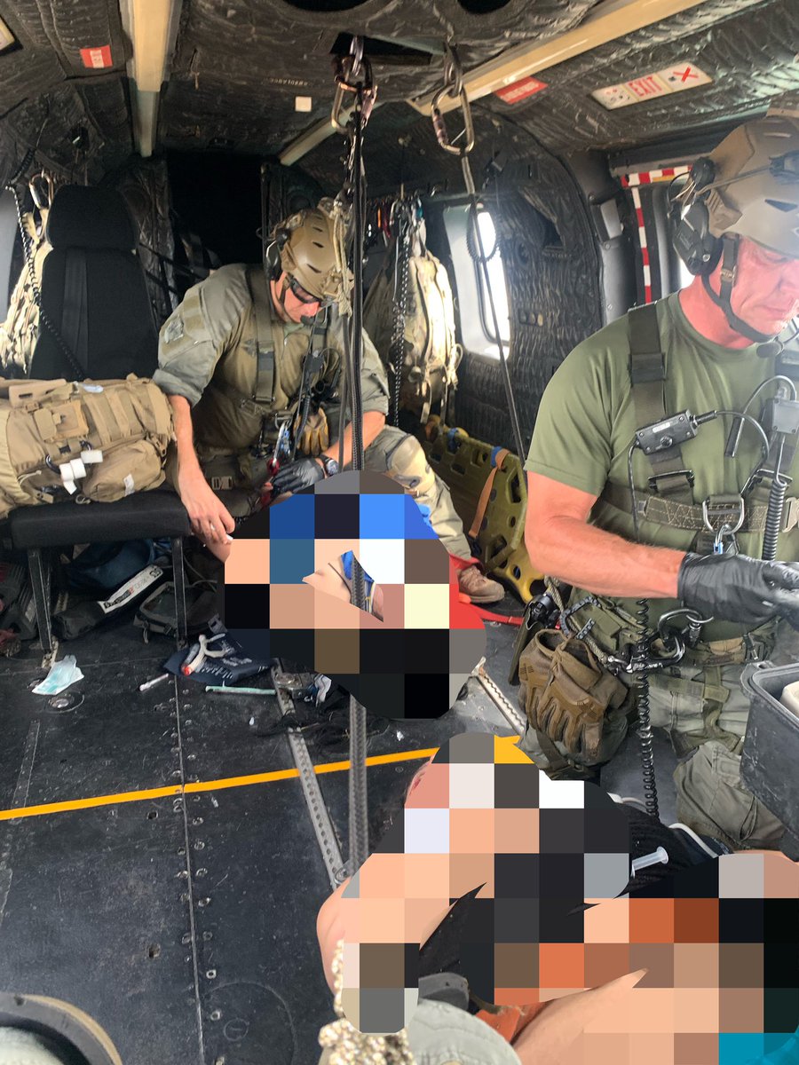 SEBLASD's tweet photo. Valyermo, Antelope Valley, single vehicle rollover with occupants trapped. #LASD Air Rescue 5 lands to assist and deploys LASD SEB Tactical Medics to treat occupants. Multiple patients airlifted by Air 5 to a trauma center. Saving lives priority 1. https://t.co/UKVneoVvYn