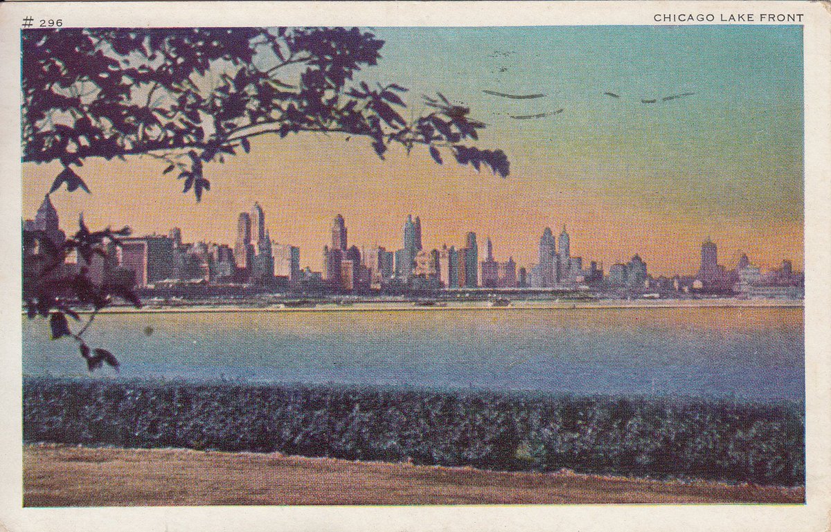 DDeltiology's tweet photo. Chicago's Lakefront posted from Aurora and sent to Davenport Iowa during WW II.  I think it's more beautiful now.
(See my comment for back of postcard.) https://t.co/GFqNeRTpMA