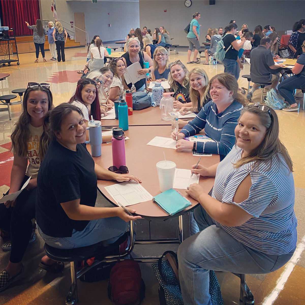 CHESChargers's tweet image. Look who came in during their summer break to be trained on our new Foss Science curriculum.  We’re getting excited to have all of our Charger scholars back soon😍🐴 🧬🧪🔬🧫🧲!  

#ngss #stem #fossscience #cheschargers #gochargers #ycjusd #ycjusdallin