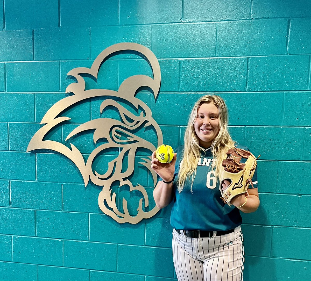 Abby Henderson tweet media