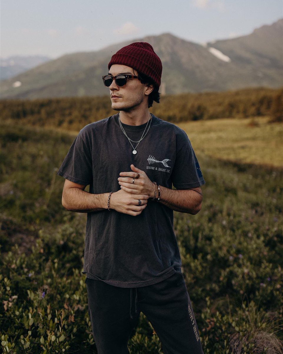 green_garrett's tweet photo. stoked I got to do a shoot while I was home for my best friend’s sisters brand; especially since my brother @traviskalani did the art work for these pieces. https://t.co/A1jVlL7K64