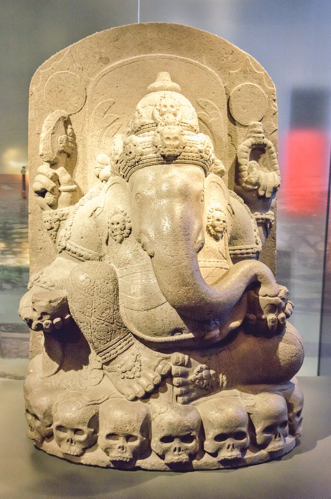 GemsOfINDOLOGY's tweet photo. Rare Image of Bhagwan 'Ganesh' 

National Museum of Ethnology, Leiden,  Netherlands

#archaeology https://t.co/7cYCXUoftg