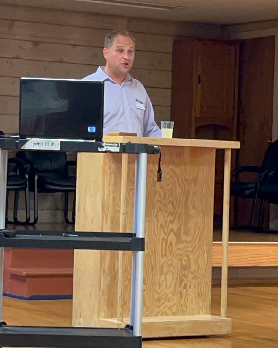 It was a hot night at the Sammamish Grange for the 45th/1st LD meeting, but it was great connecting with voters and sharing my vision for Washington.  #flipthe8th #packedhouse
