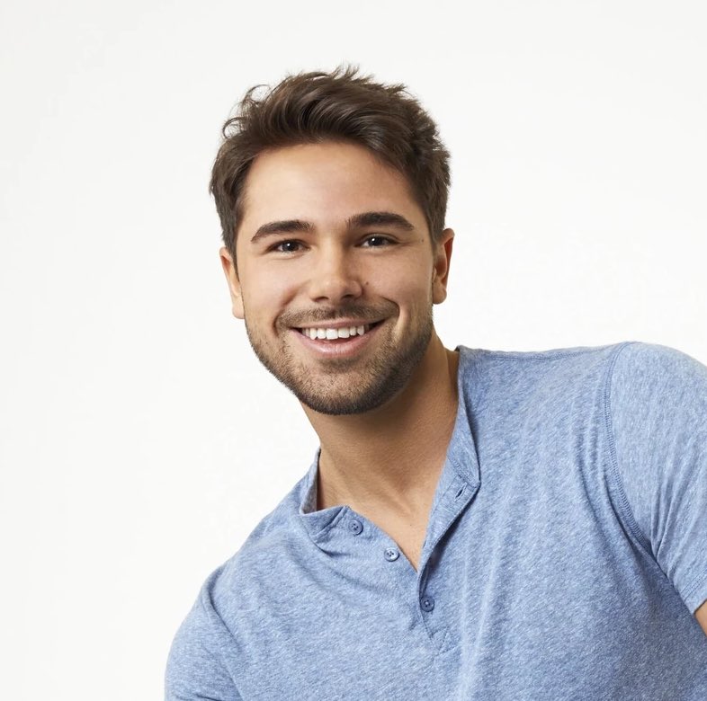petersgolfcart's tweet photo. the only men who deserve rights this season 

#TheBachelorette #Bachelorette https://t.co/60Yhdg3Ciu