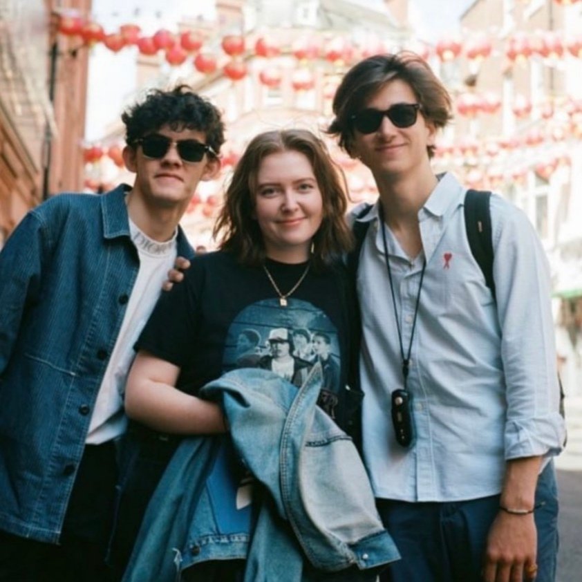 hourlybash's tweet image. 